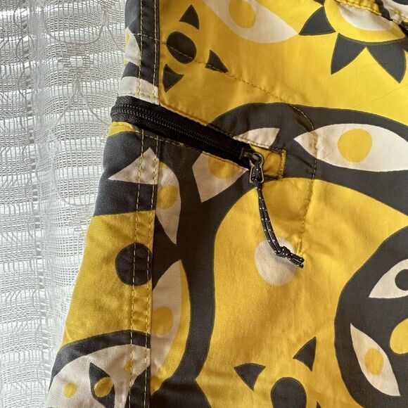 Patagonia Men’s Swimsuit Board Shorts Yellow and Grey Geometric Pattern Size 35 - Picture 3 of 5